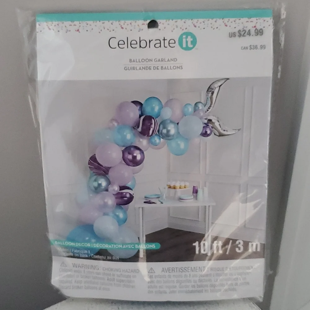 BALLOON GARLAND